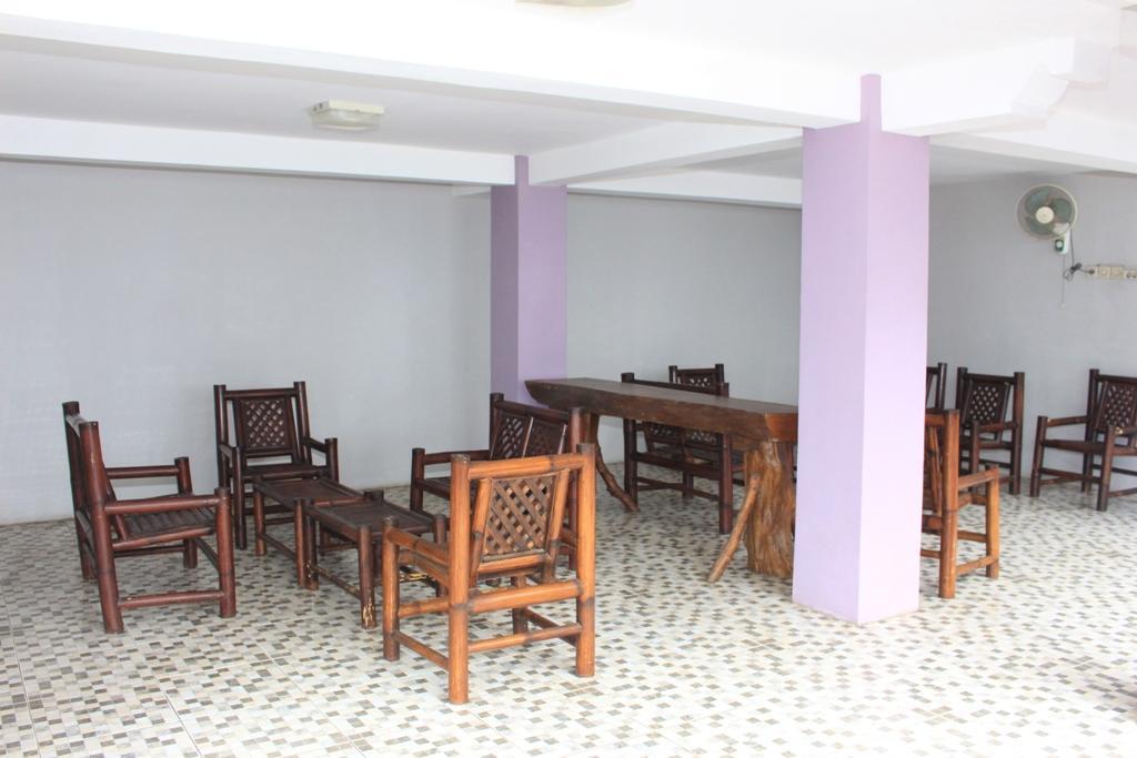 Baru Dua Beach Ξενοδοχείο Banyuwangi  Εξωτερικό φωτογραφία